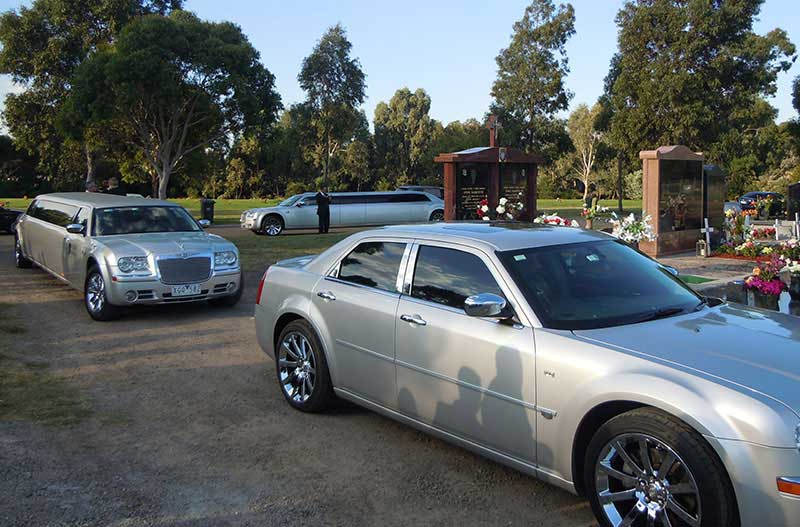 victoria-funerals-vehicles-04